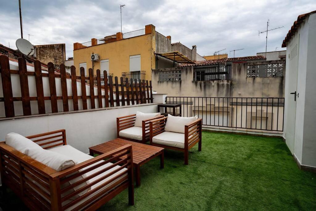 El Castuo Centro Historico Con Parking Apartment Caces Exterior foto