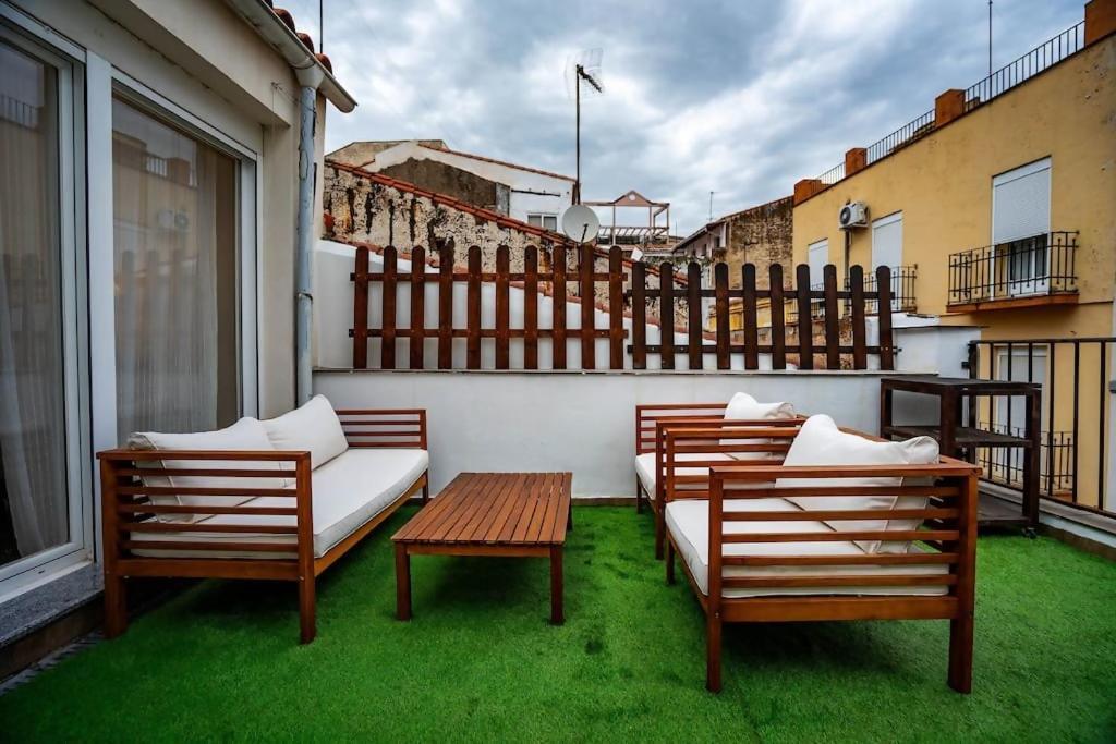 El Castuo Centro Historico Con Parking Apartment Caces Exterior foto